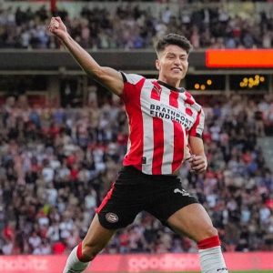 Bajraktarević briljira: Dvije asistencije u pobjedi PSV-a protiv Zwolea