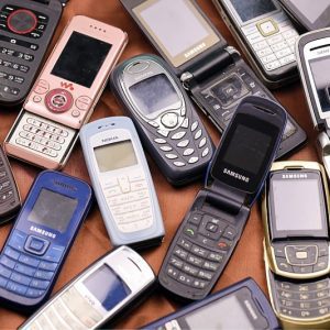 Imate li starih mobitela u ladici? Skriveno blago koje čeka na reciklažu