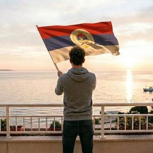 Mahao zastavom RS na balkonu, protjerali ga iz države