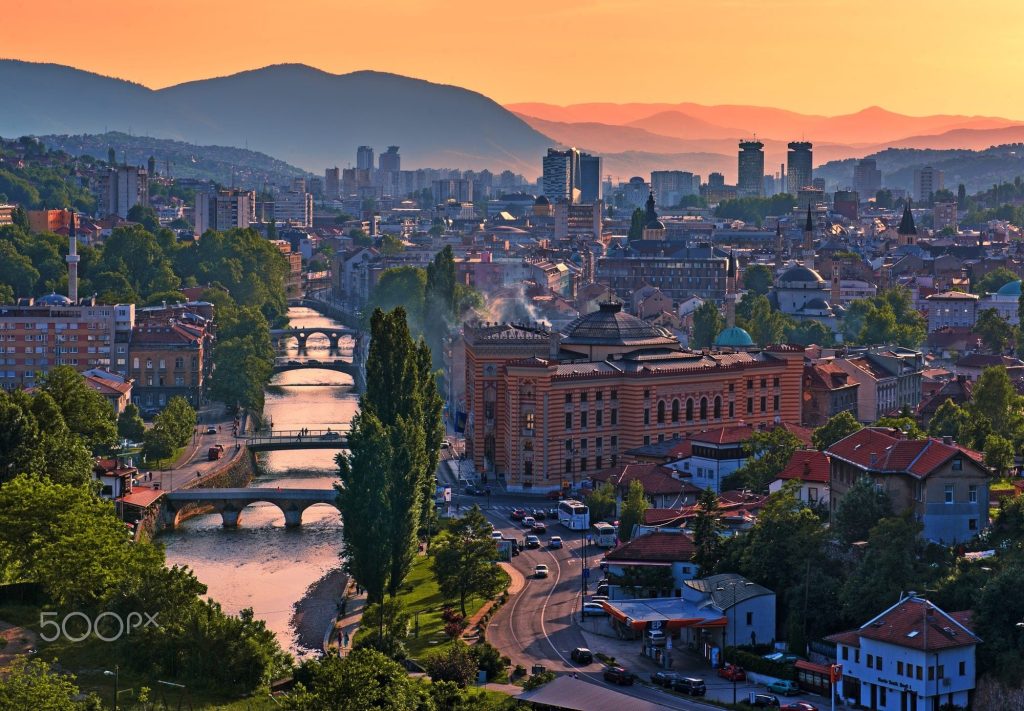 Život u Sarajevu postaje borba: Građani jedva prate rast troškova
