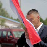 Nešić nakon paljenja zastave Republike Srpske: "Ne mrzimo vas, želimo da živimo u miru"