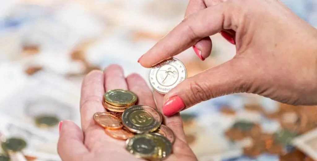 Penzije u julu rastu, ali prihodi od doprinosa padaju: Evo šta to znači za buduće isplate