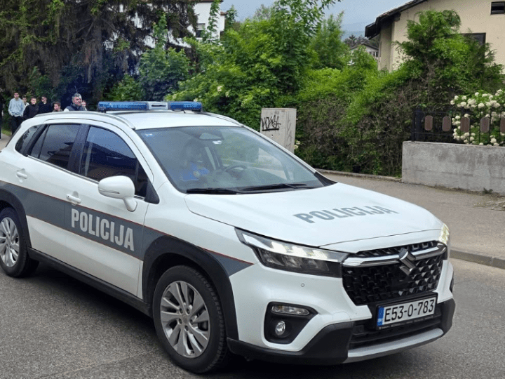 Usvojena SDA incijativa: Kazne za komentare na Facebooku do 500 KM