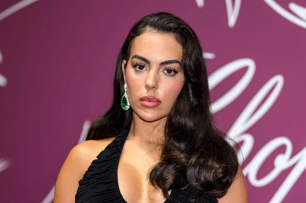 Georgina se oglasila nakon što je Ronaldo napustio teren u suzama: Evo šta je poručila