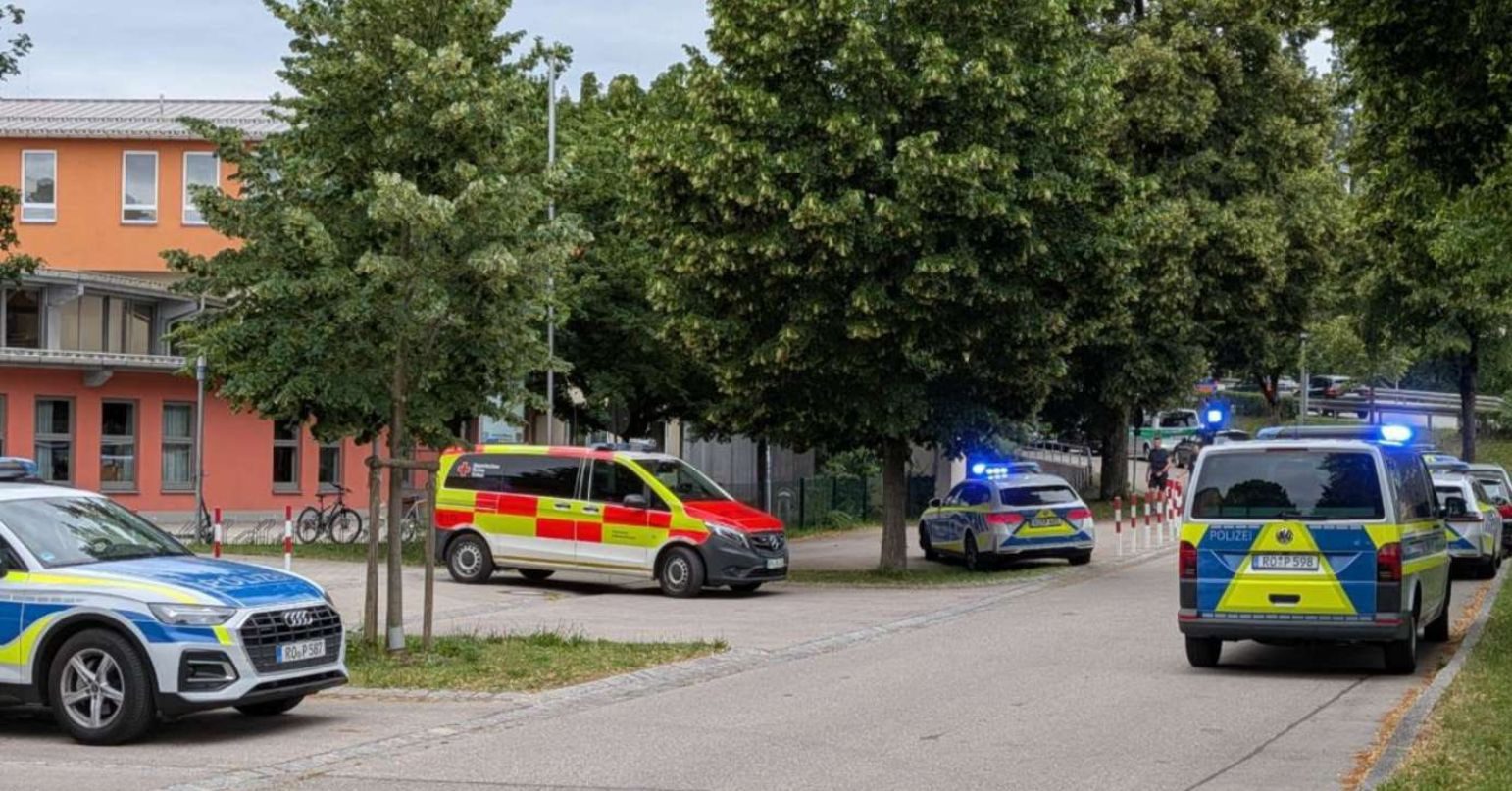 Horor u njemačkoj školi: Više osoba izbodeno