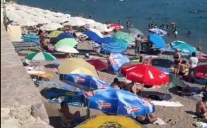 Kafa 3 KM, doručak 8 KM, apartman od 40 KM: Ovo je jedno od najpovoljnijih ljetovališta na Jadranu
